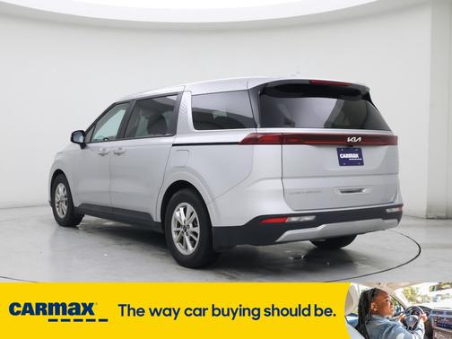2022 Kia Carnival LXS