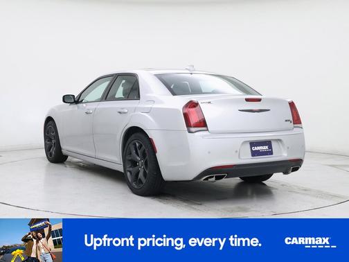 2022 Chrysler 300 S