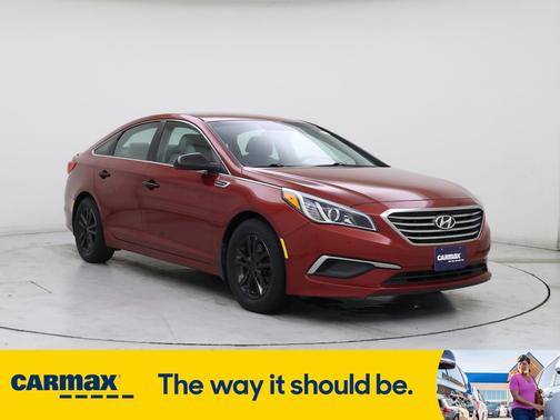 2016 Hyundai SONATA SE