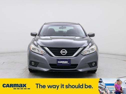2017 Nissan Altima SV