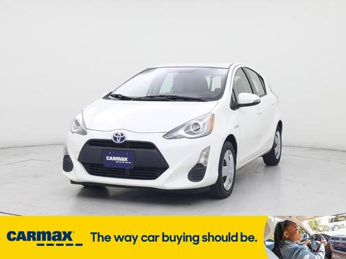 2016 Toyota Prius c Two