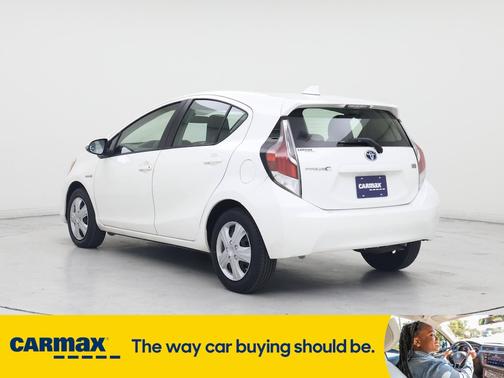 2016 Toyota Prius c Two