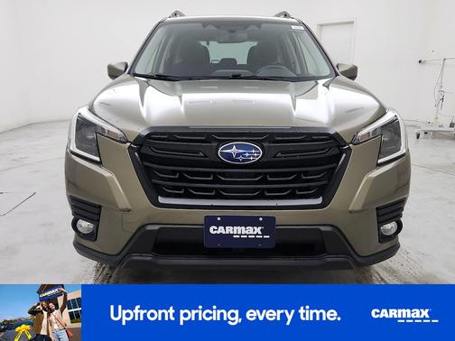 Green 2023 Subaru Forester Premium