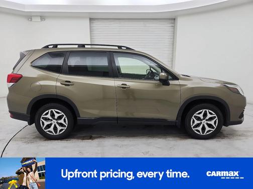 Green 2023 Subaru Forester Premium
