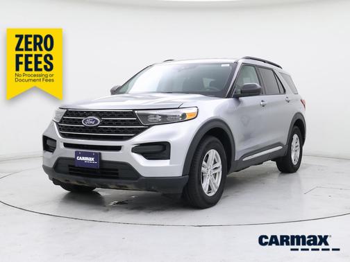 Silver 2024 Ford Explorer XLT