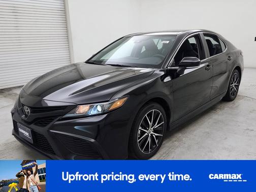 Black 2023 Toyota Camry SE