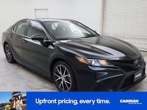 Black 2023 Toyota Camry SE