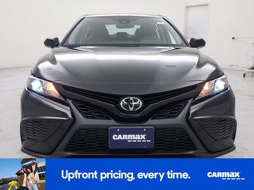 Black 2023 Toyota Camry SE