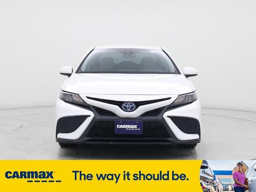 2021 Toyota Camry Hybrid SE