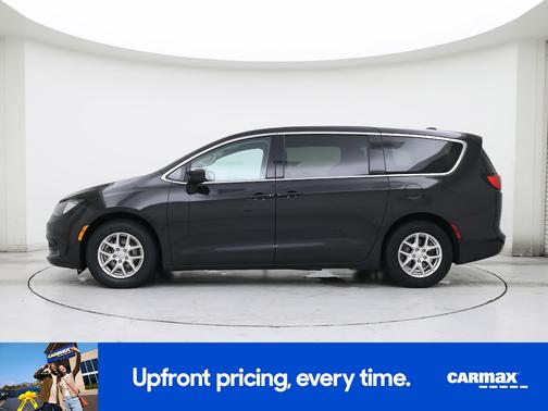 Black 2023 Chrysler Voyager LX