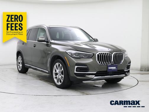Green 2022 BMW X5 PHEV XDrive45e