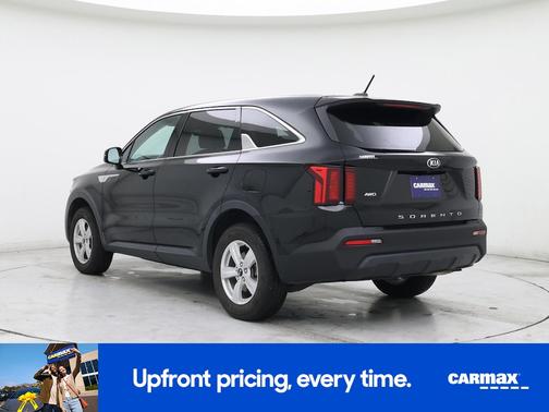 Black 2021 Kia Sorento LX
