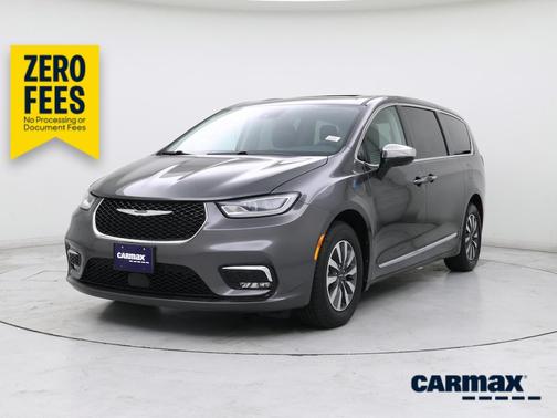 Gray 2023 Chrysler Pacifica Hybrid Limited