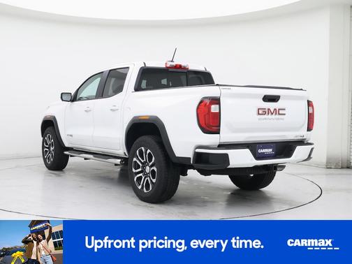 White 2023 GMC Canyon AT4