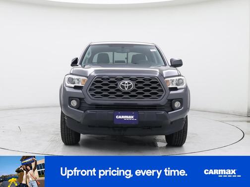 Gray 2017 Toyota Tacoma SR5