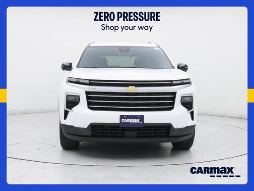 White 2026 Chevrolet Traverse LT