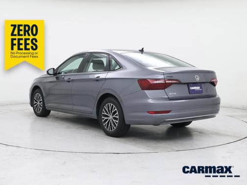Gray 2020 Volkswagen Jetta SE