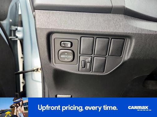 2014 Toyota Prius Two