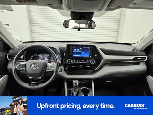 2021 Toyota Highlander LE
