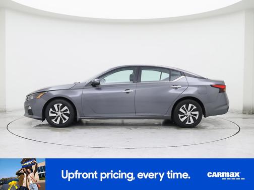 Gray 2022 Nissan Altima S