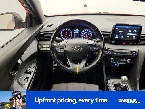 2019 Hyundai Veloster R-Spec