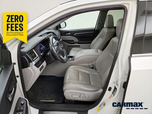 White 2016 Toyota Highlander Limited