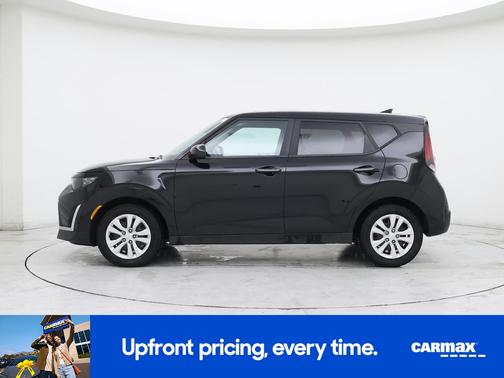 Black 2023 Kia Soul LX