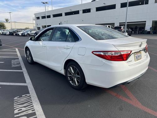2015 Toyota Camry SE