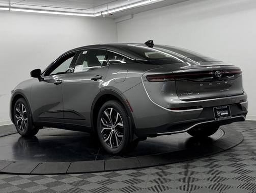 2026 Toyota Crown XLE