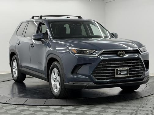 2026 Toyota Highlander LE