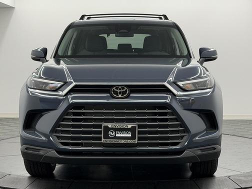 2026 Toyota Highlander LE