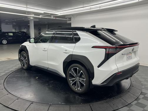 2023 Toyota bZ4X Limited