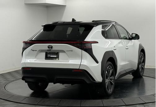 2023 Toyota bZ4X Limited