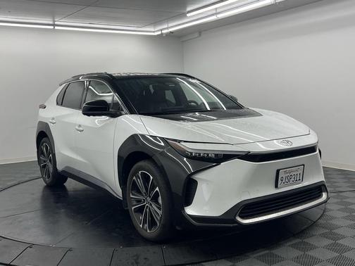 2023 Toyota bZ4X Limited