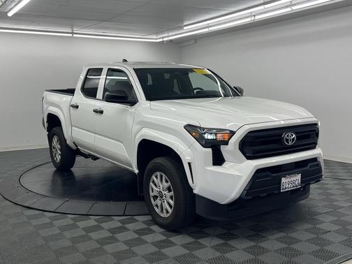 2024 Toyota Tacoma SR