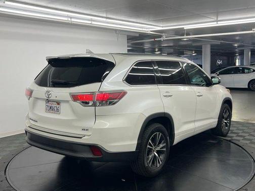 2016 Toyota Highlander XLE