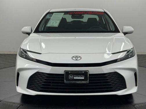 Ice 2026 Toyota Camry LE