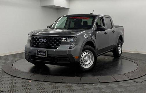 Carbonized Gray Metallic 2025 Ford Maverick XL