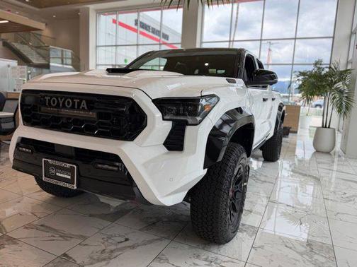 Ice Cap w/Black Roof 2026 Toyota Tacoma Hybrid TRD Pro