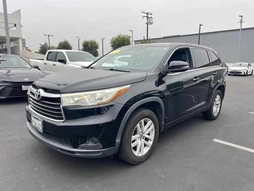 2016 Toyota Highlander LE