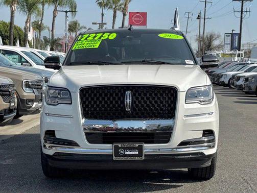 2023 Lincoln Navigator Black Label