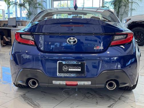 2025 Toyota GR86 Premium