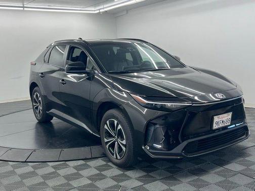 2023 Toyota bZ4X XLE