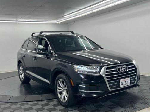 2019 Audi Q7 45 Premium