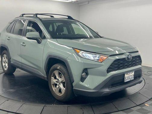 Lunar Rock 2019 Toyota RAV4 XLE