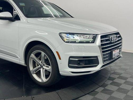 2019 Audi Q7 55 Prestige