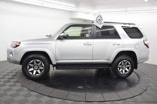 2024 Toyota 4Runner TRD Off Road