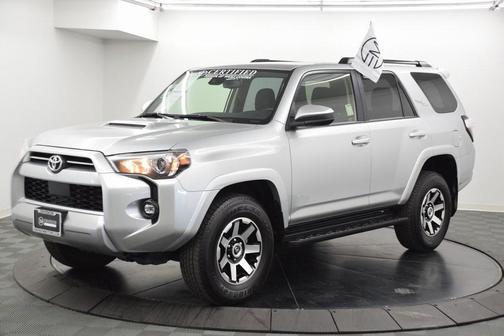 2024 Toyota 4Runner TRD Off Road