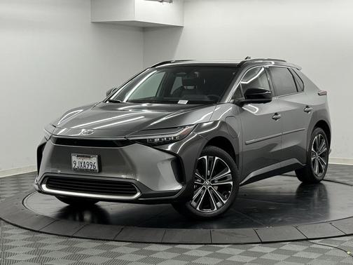 2023 Toyota bZ4X Limited