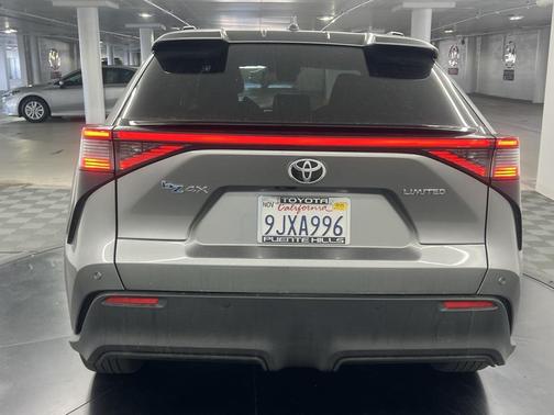 2023 Toyota bZ4X Limited
